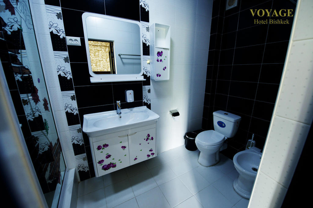 Voyage Hotel بيشكيك المظهر الخارجي الصورة