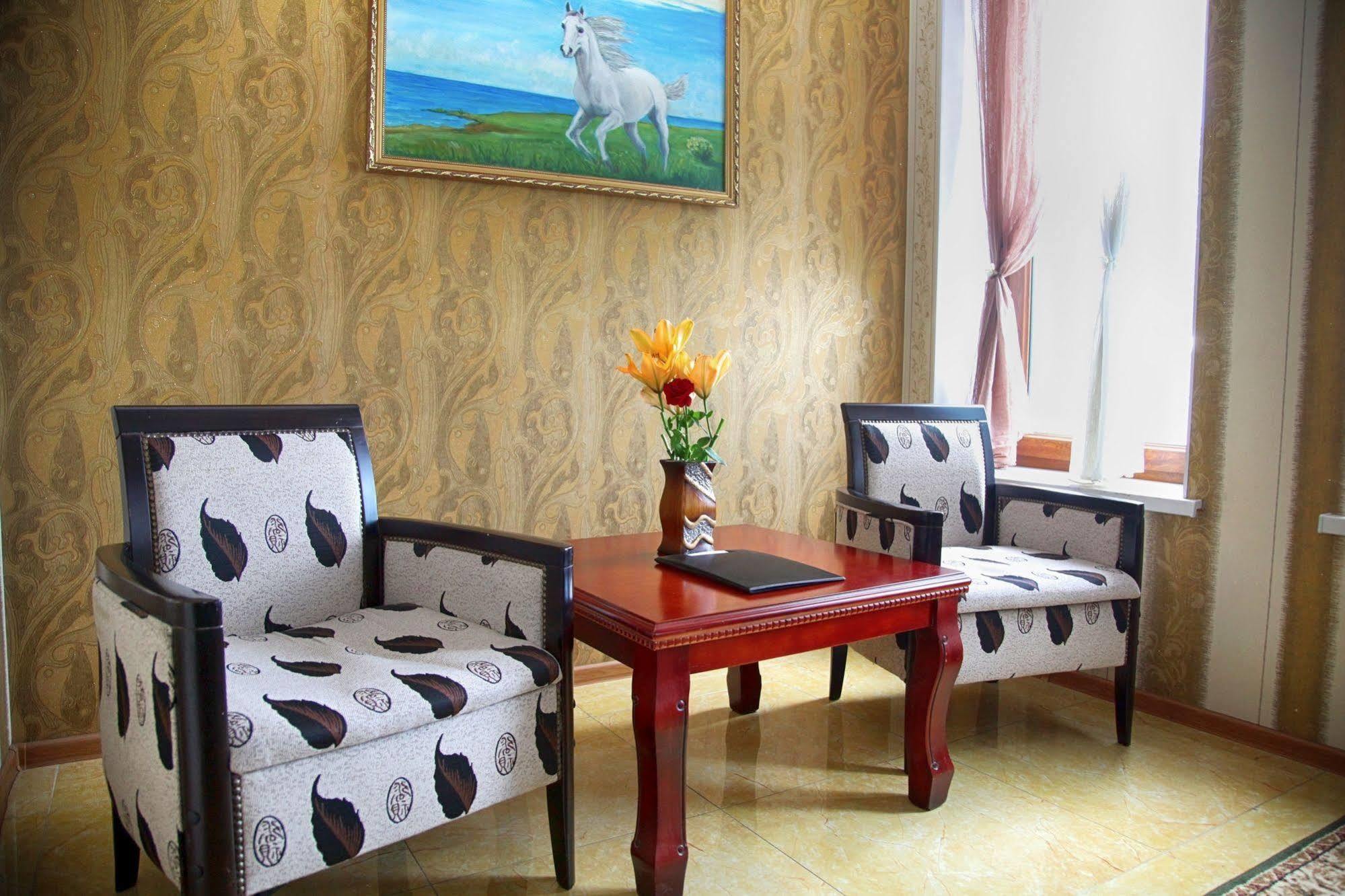 Voyage Hotel بيشكيك المظهر الخارجي الصورة